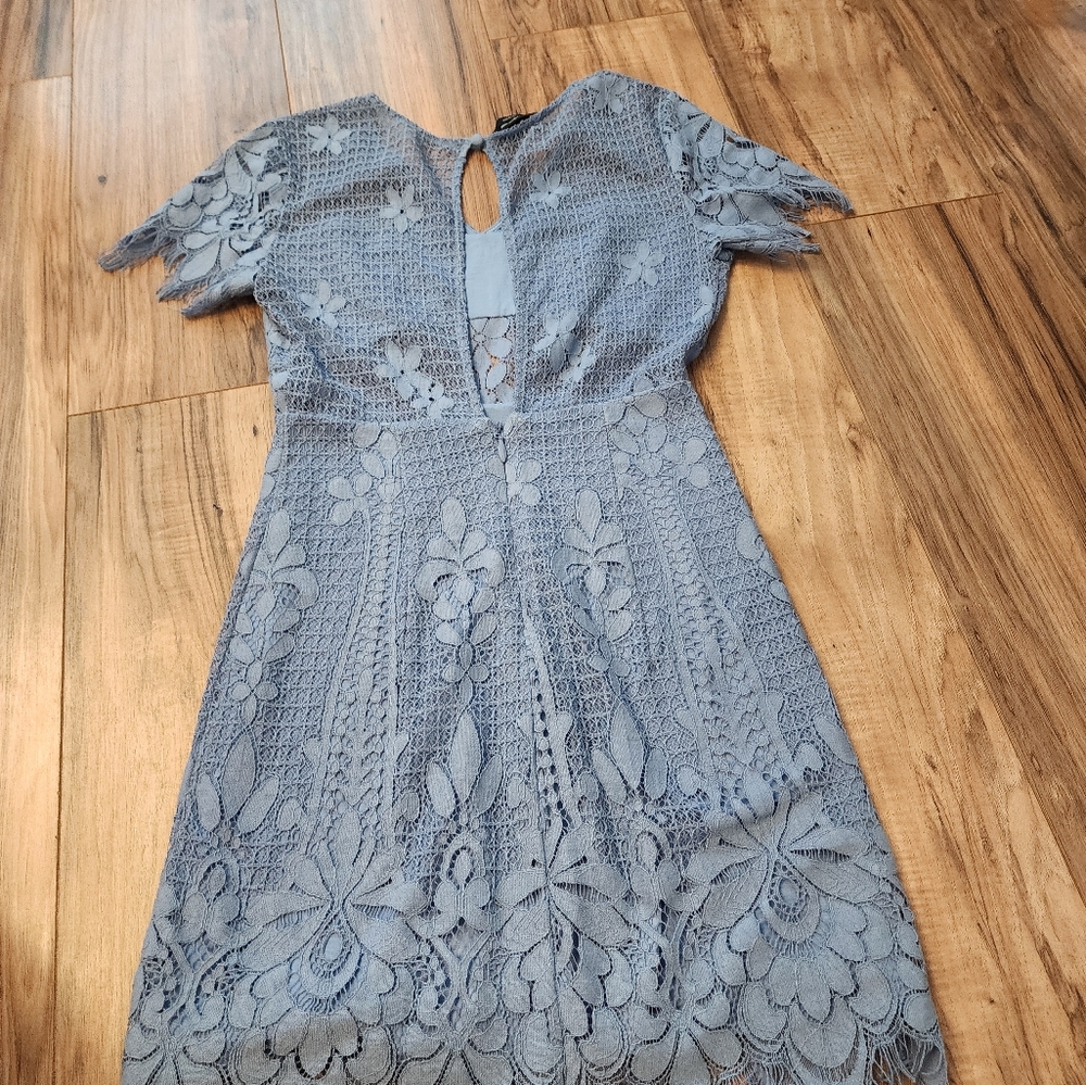 Dress - Picture 6 of 10